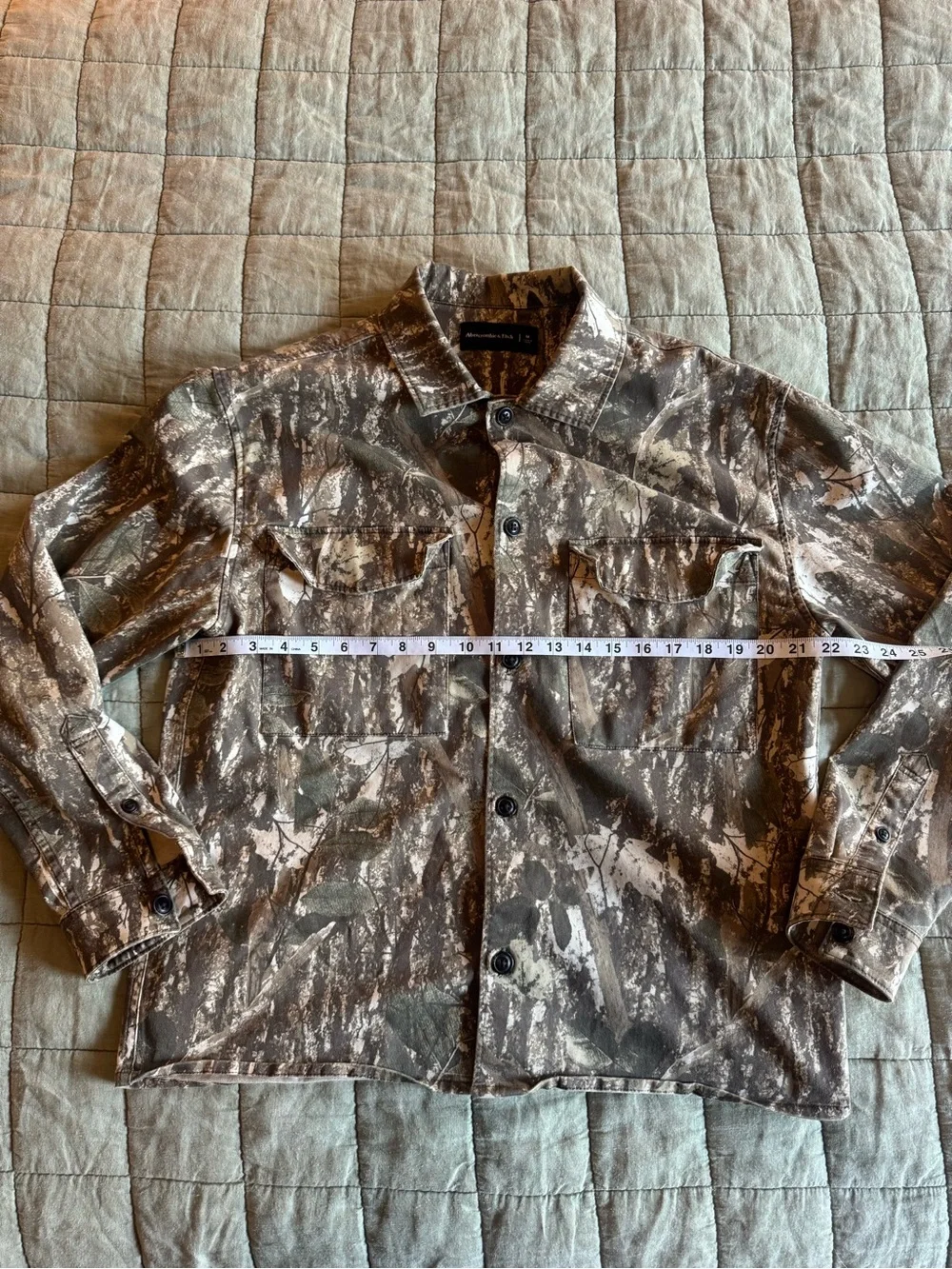 Abercrombie & Fitch camouflage shirt